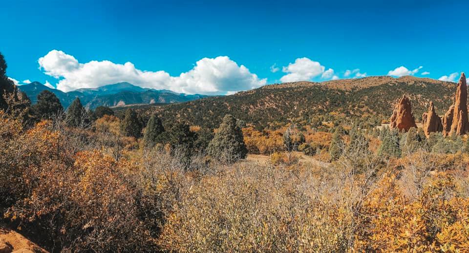 Garden of the Gods in Colorado traveling alone