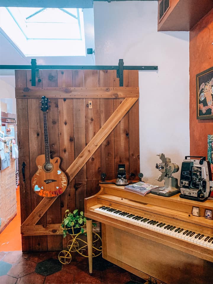 Piano and guitar at Black Crow Coffee in downtown St. Pete