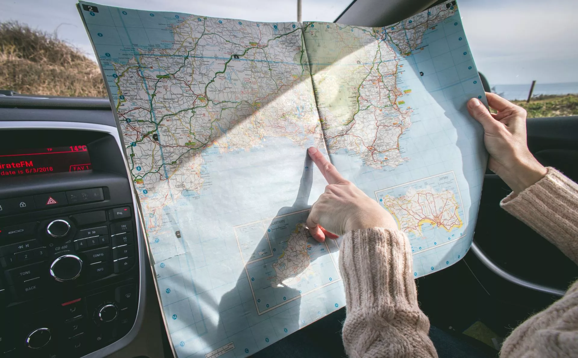 20+ Things to Pack for a Road Trip