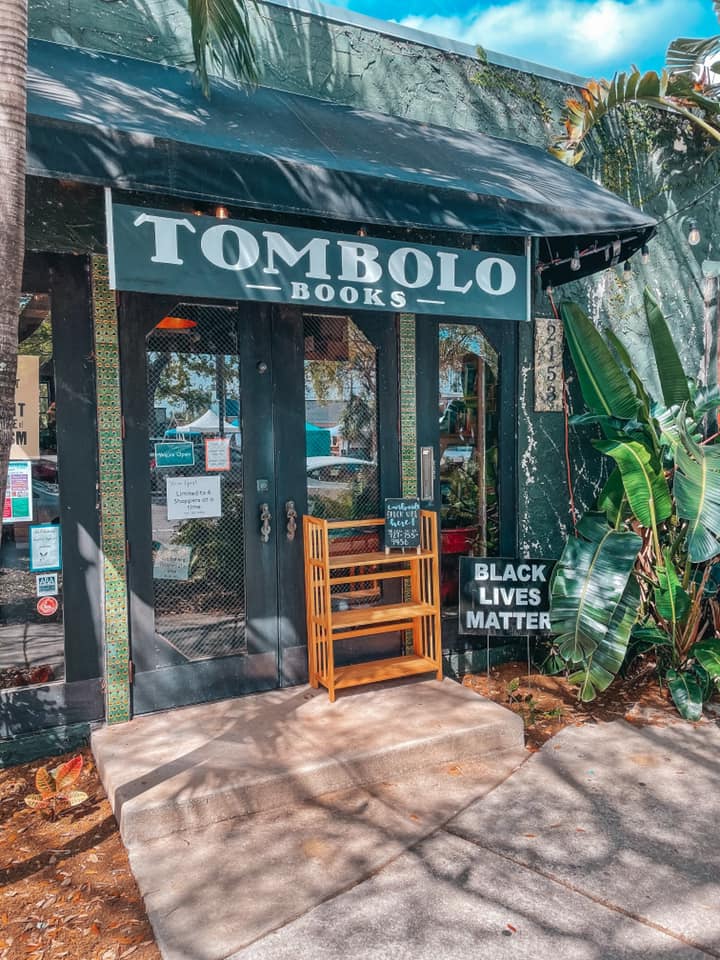 Entrance to Tombolo Books