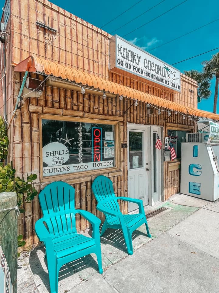 Kooky Coconut entrance, best restaurant in indian rocks beach