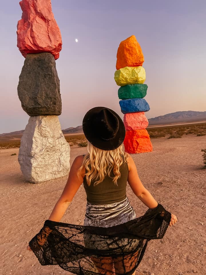 7 magic mountains in Vegas, colorful rock art installation