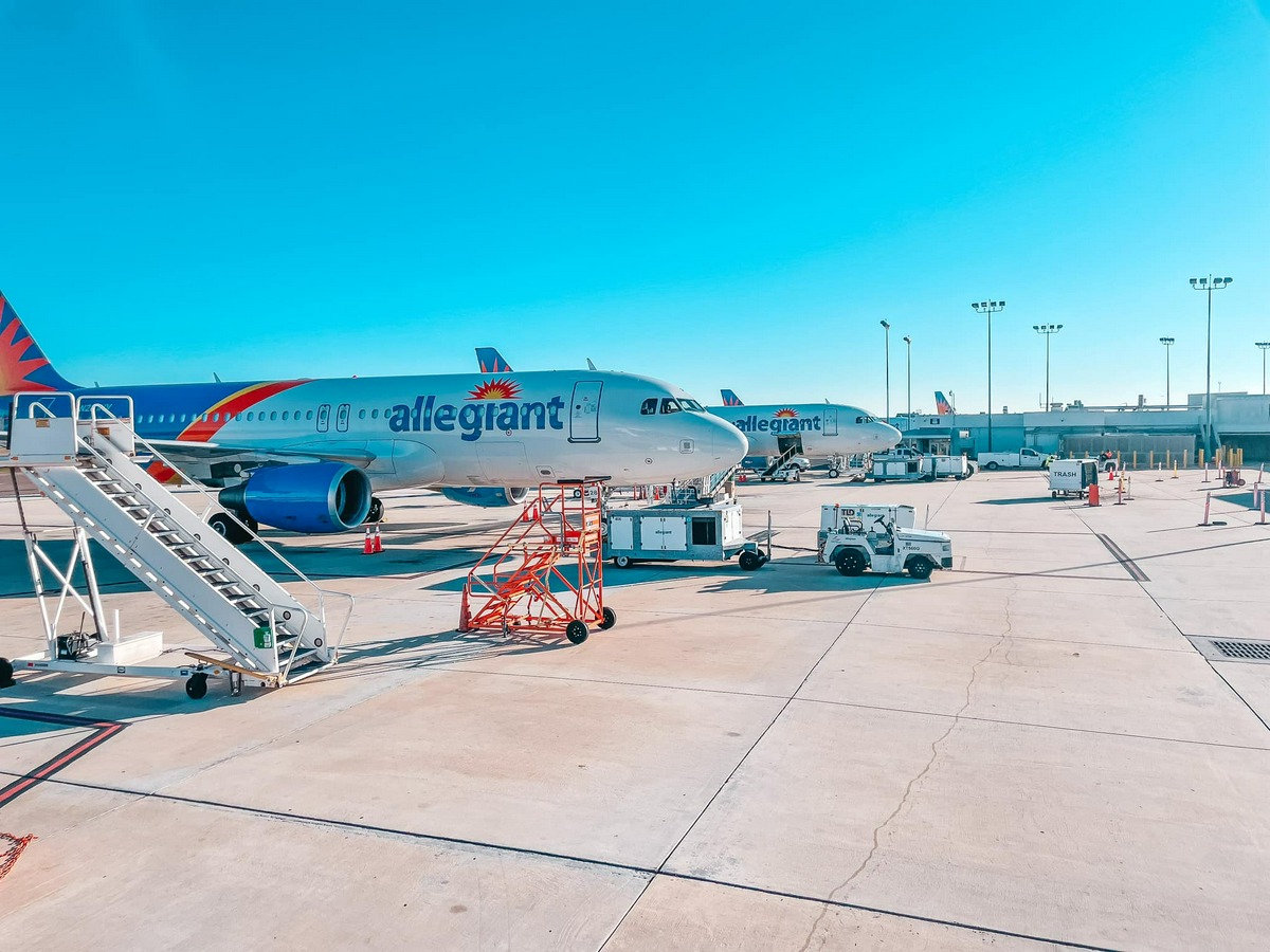 Allegiant planes boarding for Key West