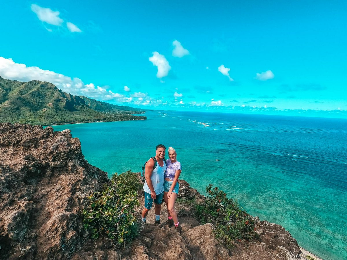 Couple at Crouching Lion hike near Kaneohe and Kailua