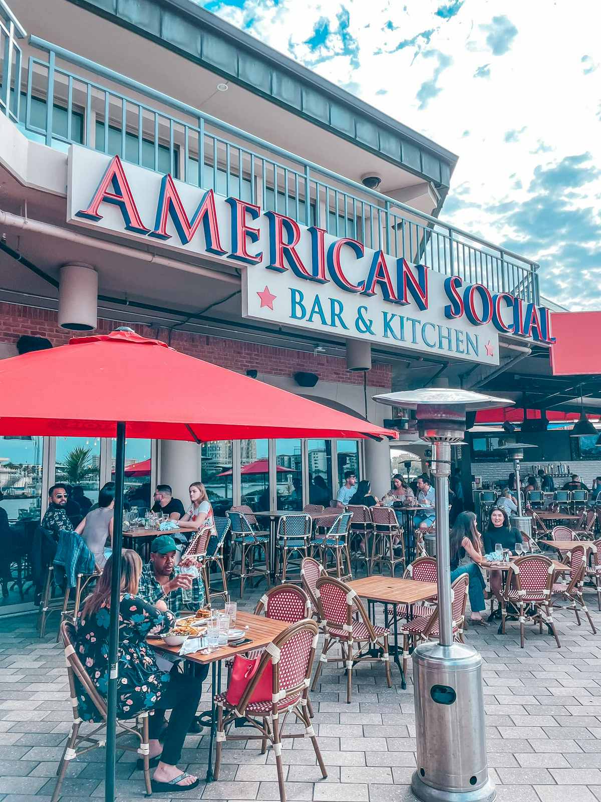 American Social Bar and Kitchen, one of the best Tampa restaurants on the water
