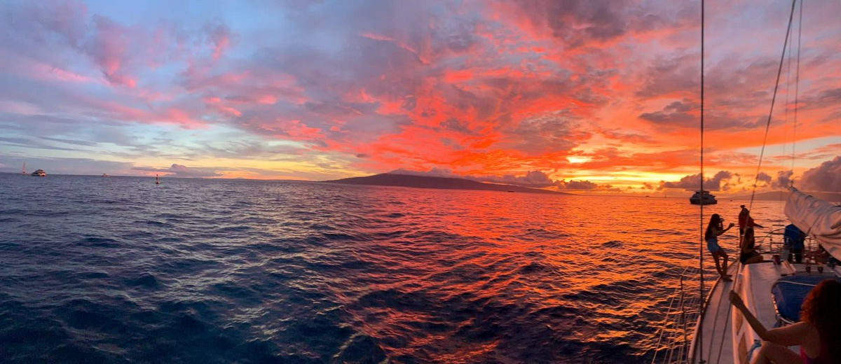 Scotch Mist Sailing Charters sunset cruise on Maui