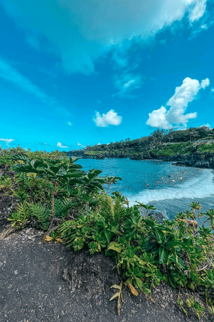 Waianapanapa State Park black sand beach