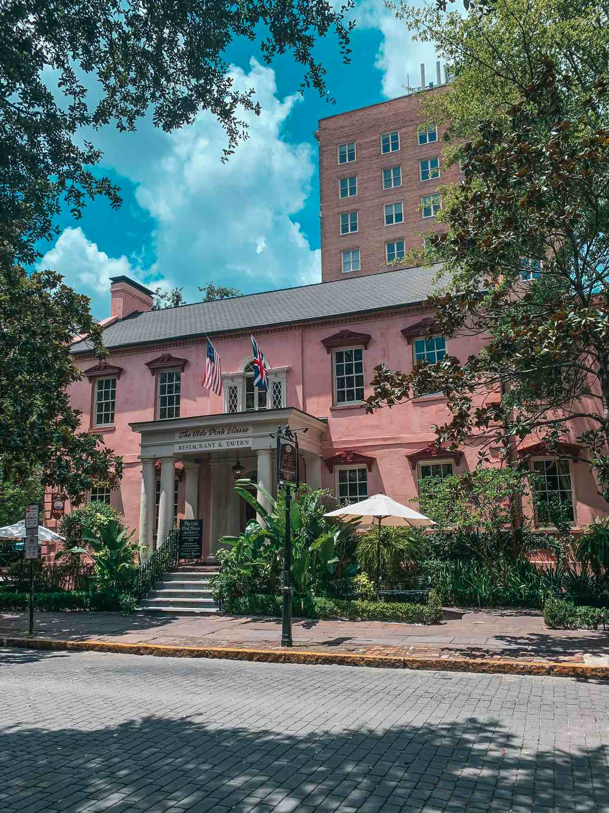 The Olde Pink House restaurant in Savannah