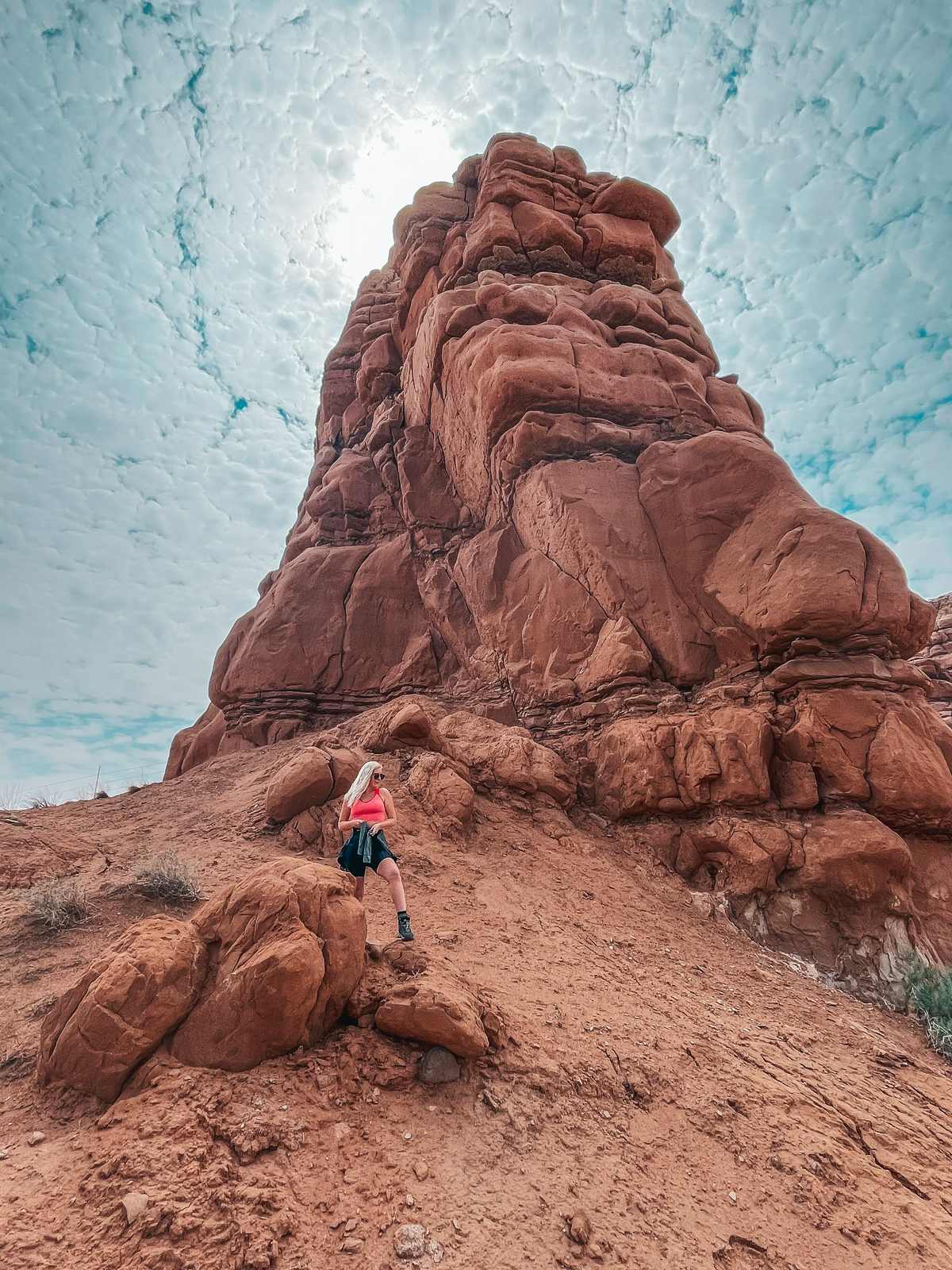 Pitstop on the side of the road during an epic Utah National Park road trip