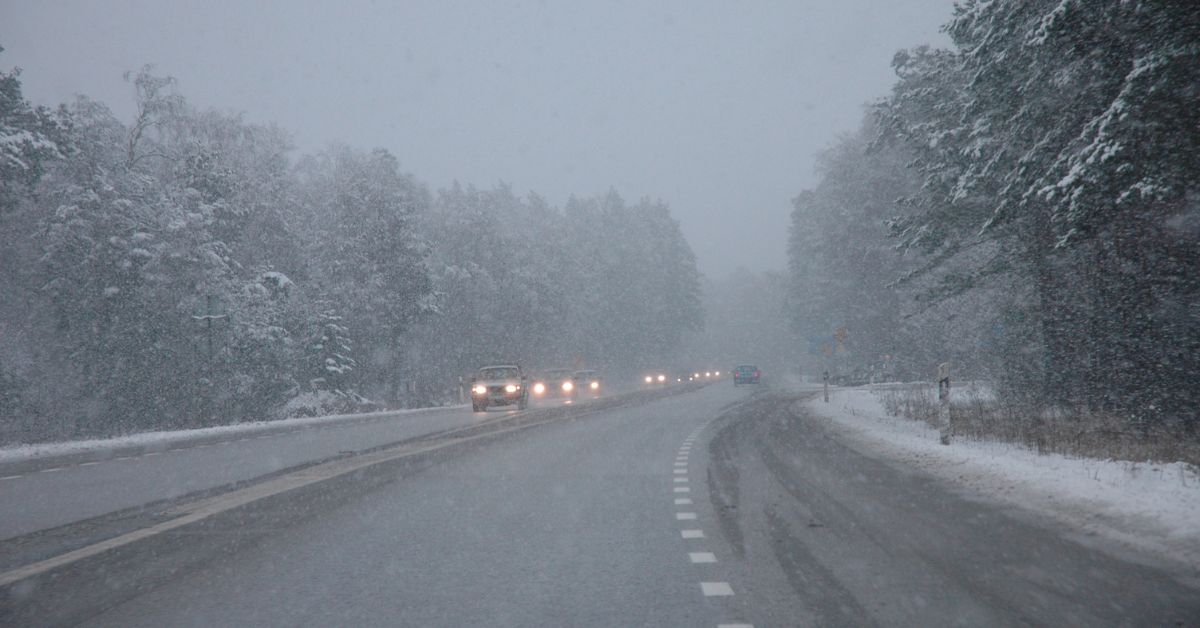 bad weather for a long drive road trip