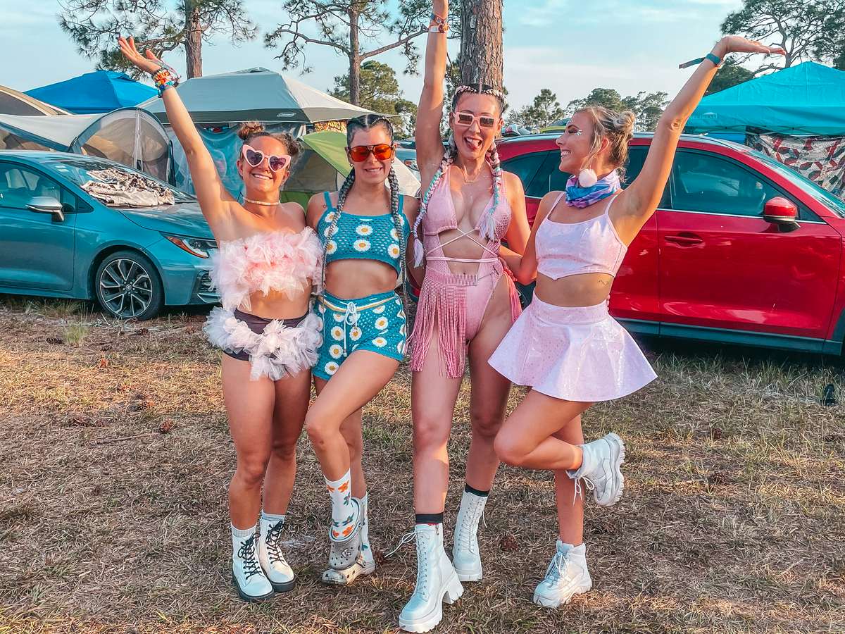 Destiny Snyder with her friends sharing their camping festival packing list