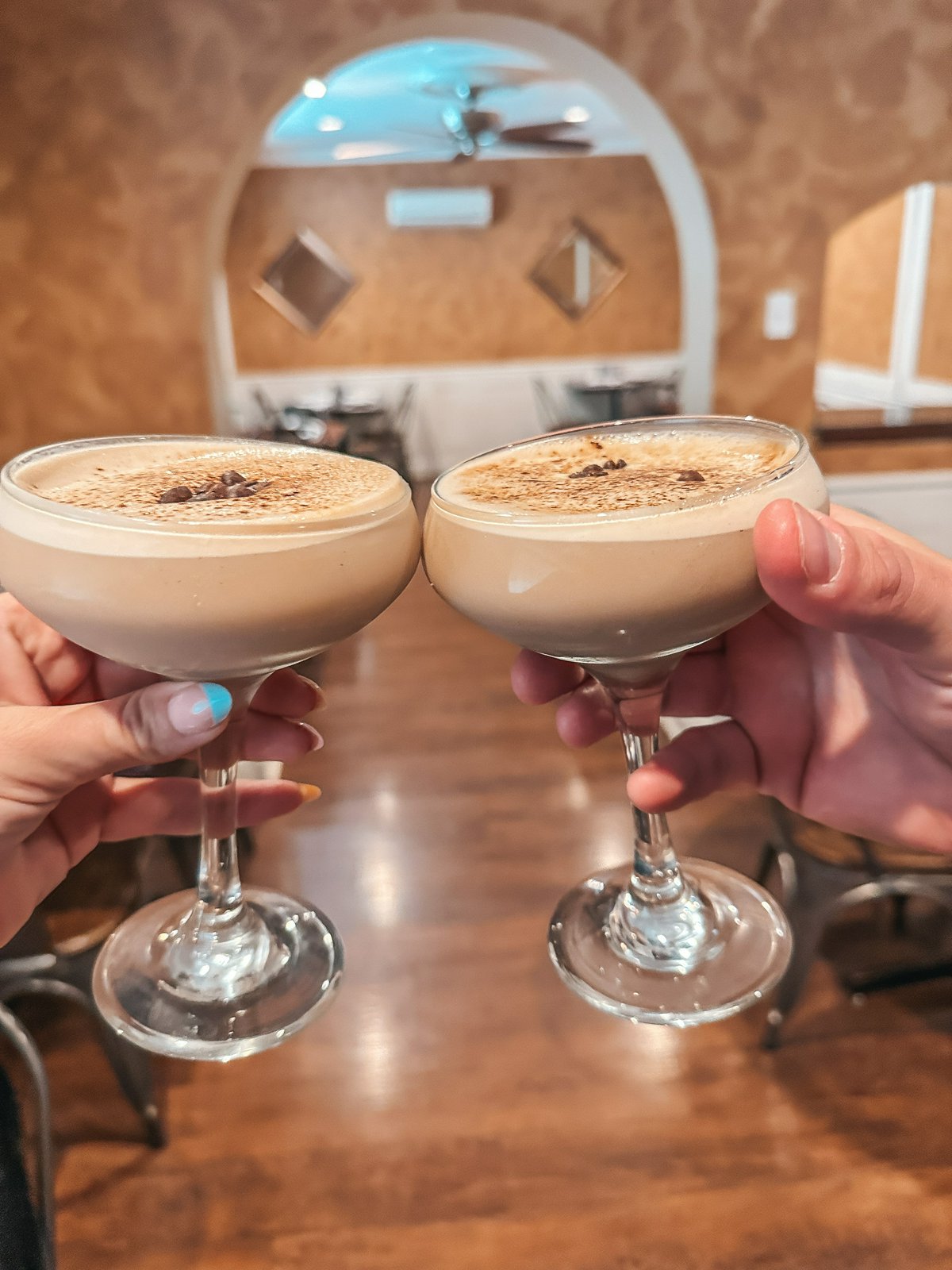 St Louis restaurant Mamas on the Hill espresso martinis