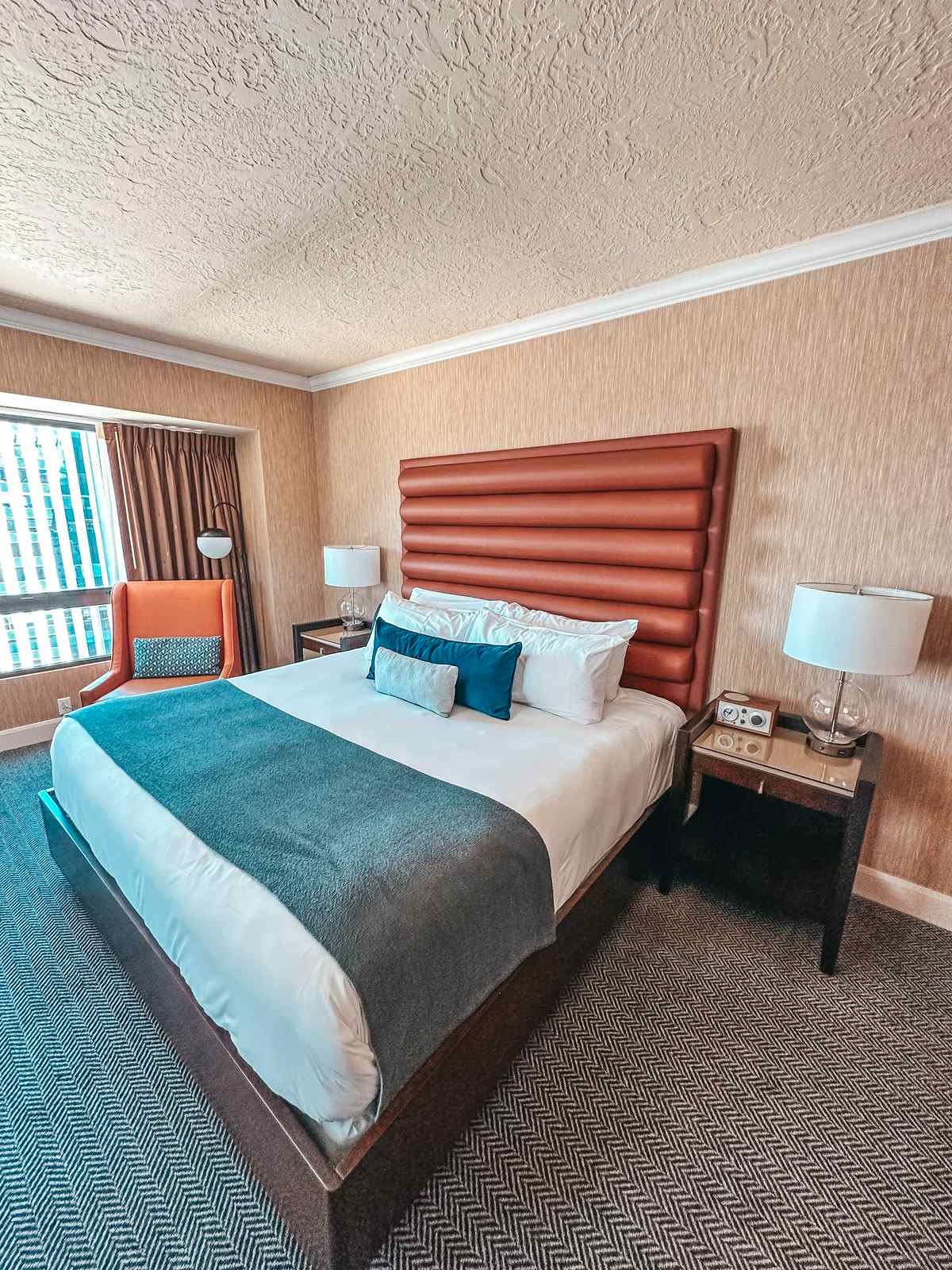 bedroom in Dossier hotel when you spend the weekend in Portland 