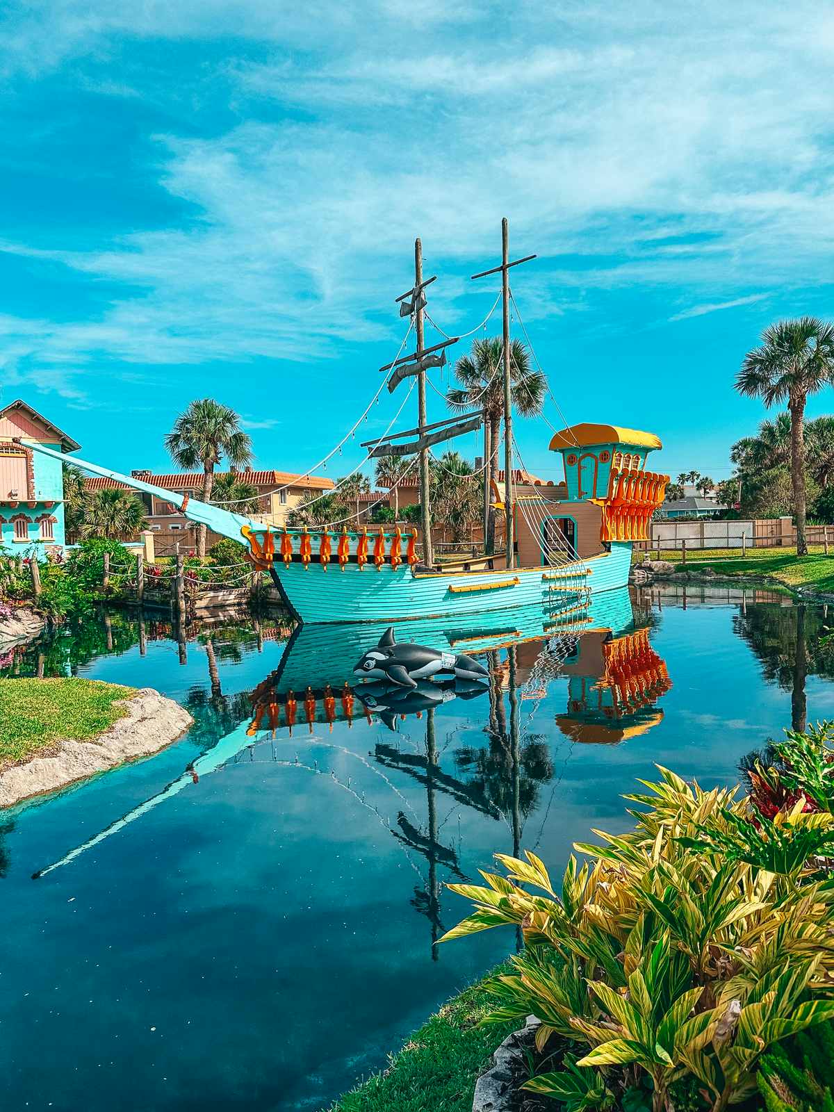 boat in Fiesta Falls Miniature Golf