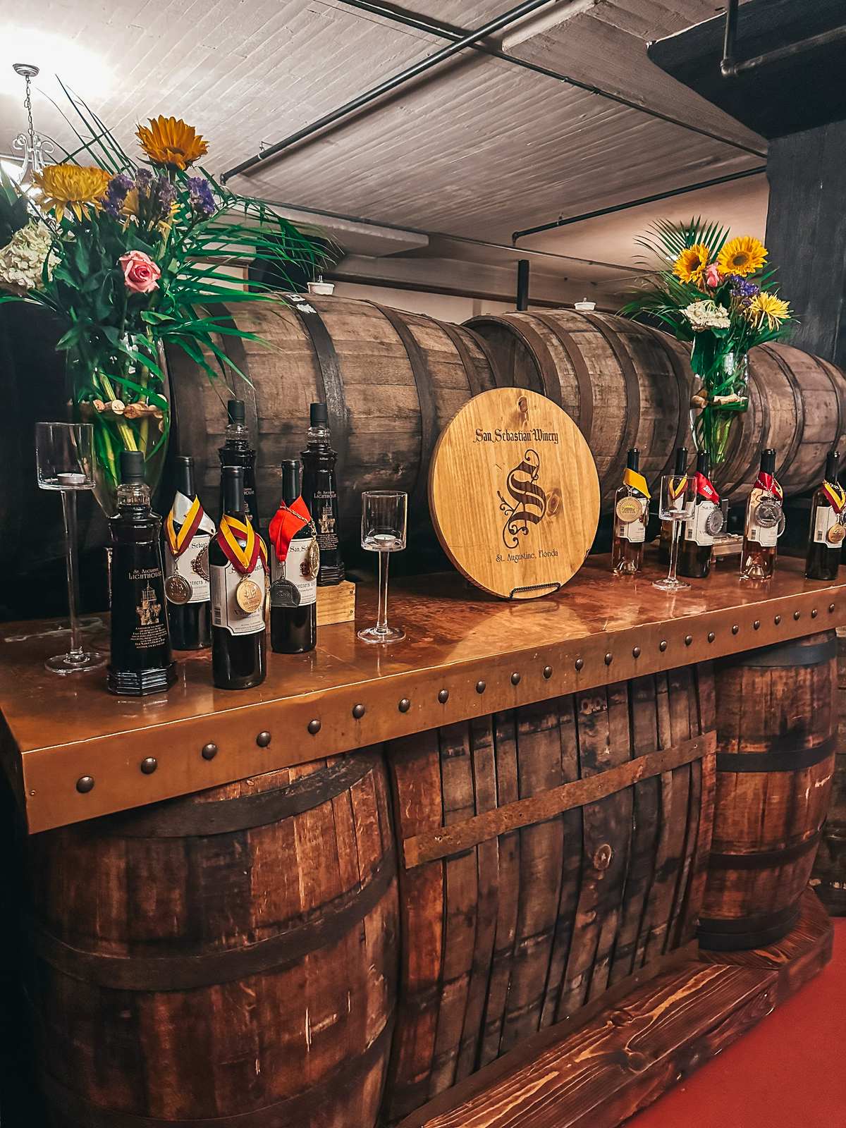 wine and wine barrels 