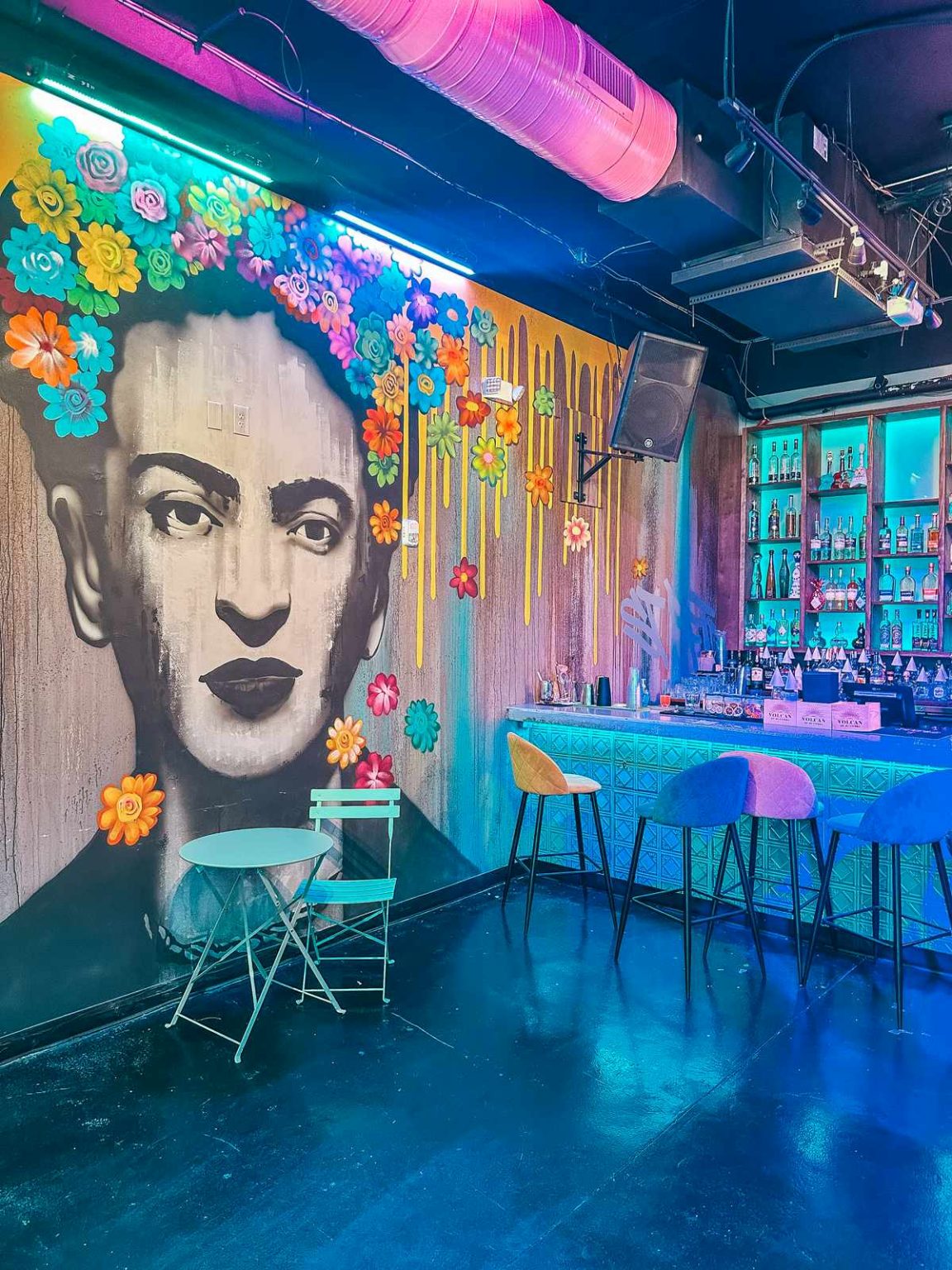 A Local's Guide 22 BEST Downtown St. Pete Bars