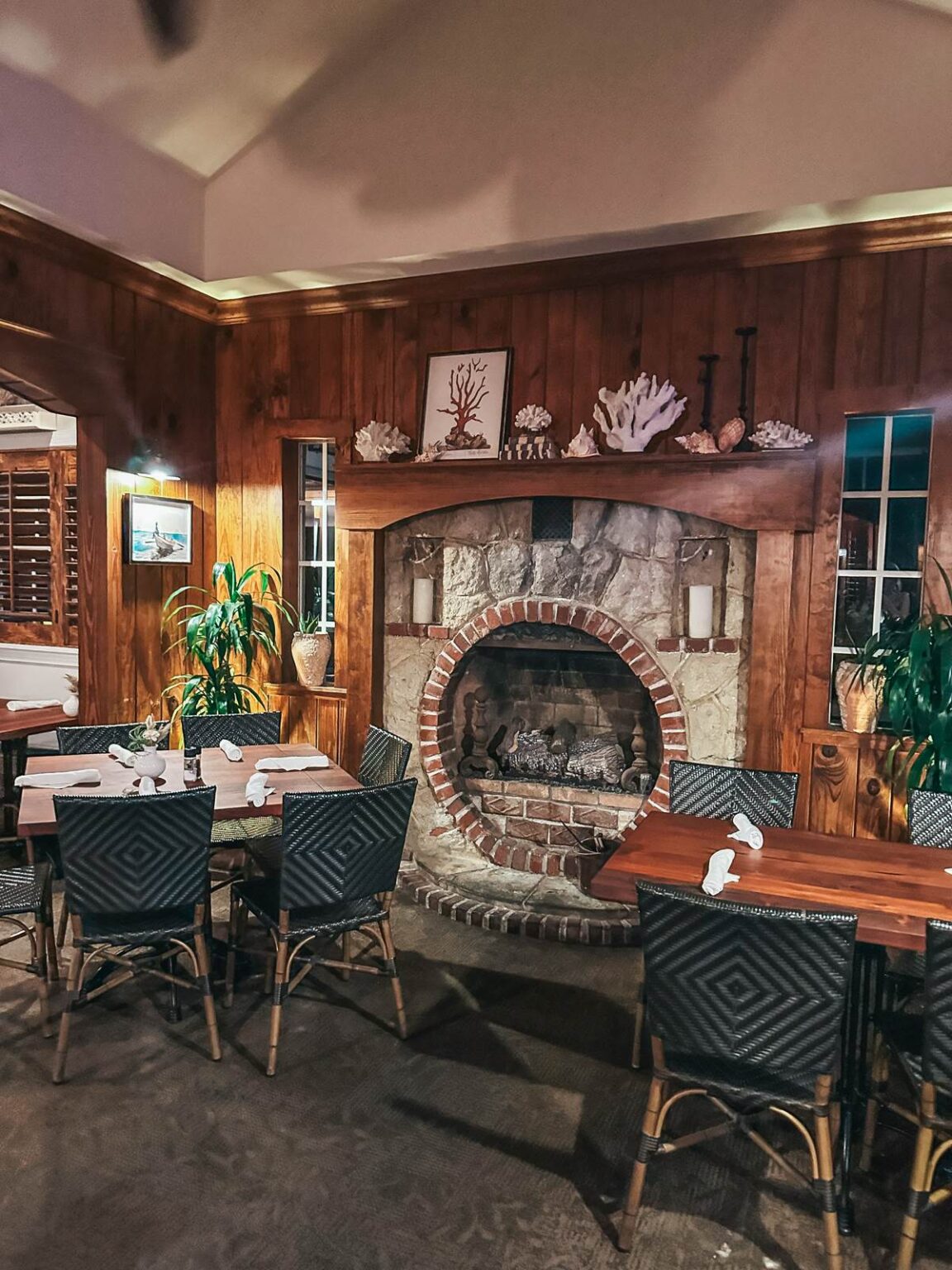 10 Must-Visit Anna Maria Island Restaurants