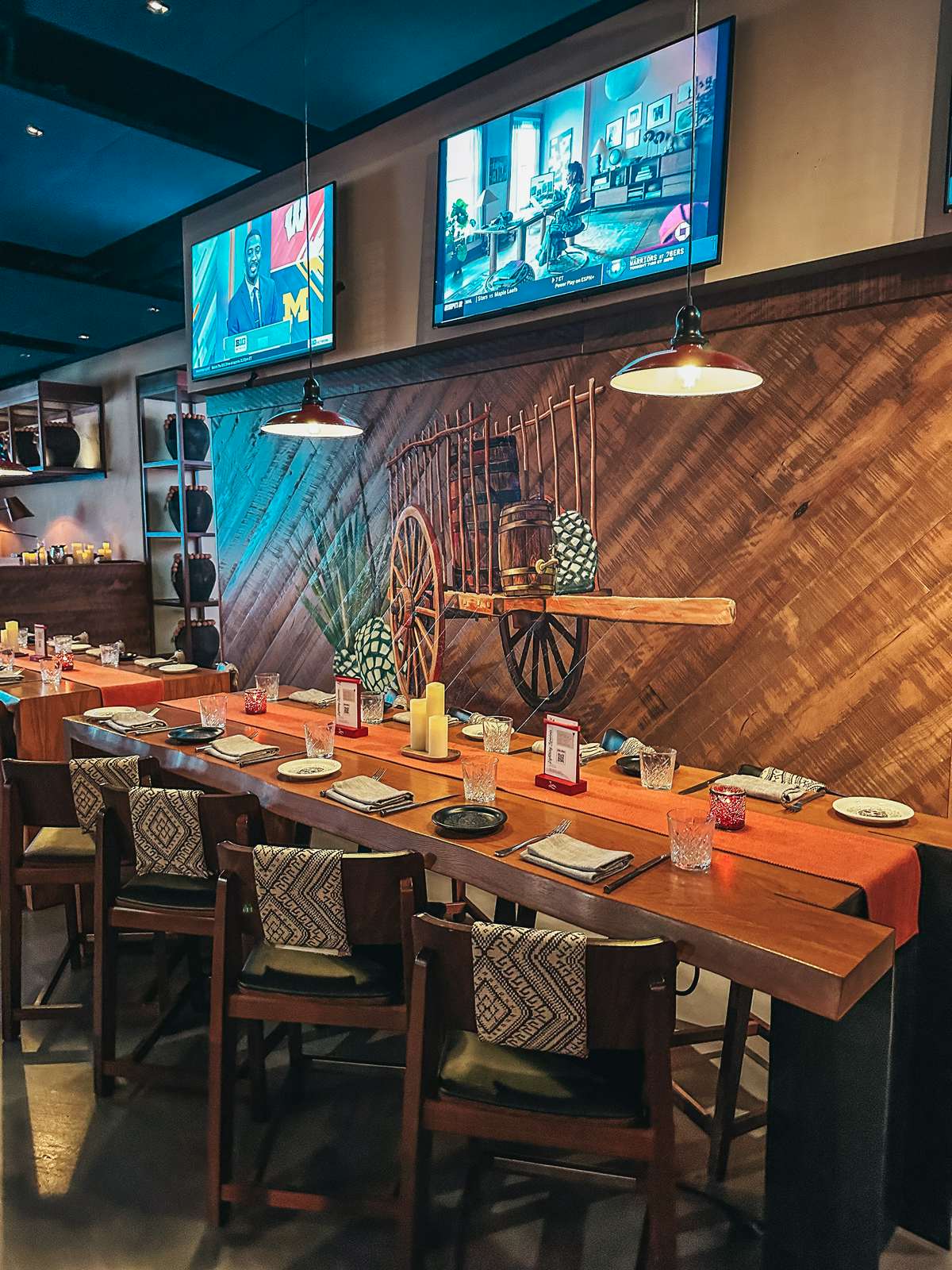 Lona restaurant in Tampa