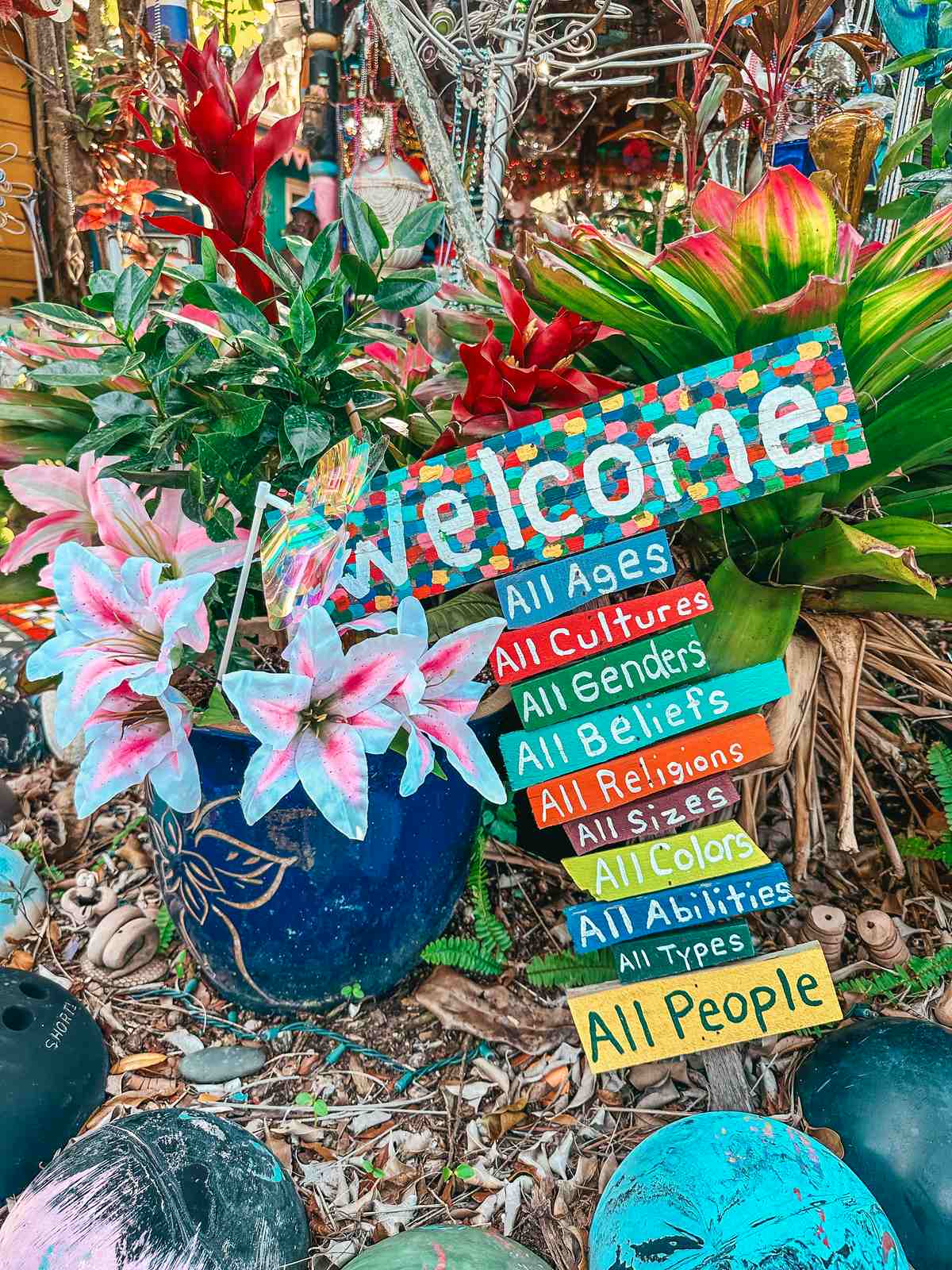 Welcome sign at Whimzeyland in Safety Harbor