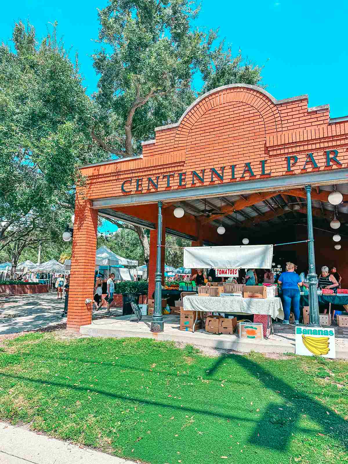 Ybor City Saturday Market in Tampa