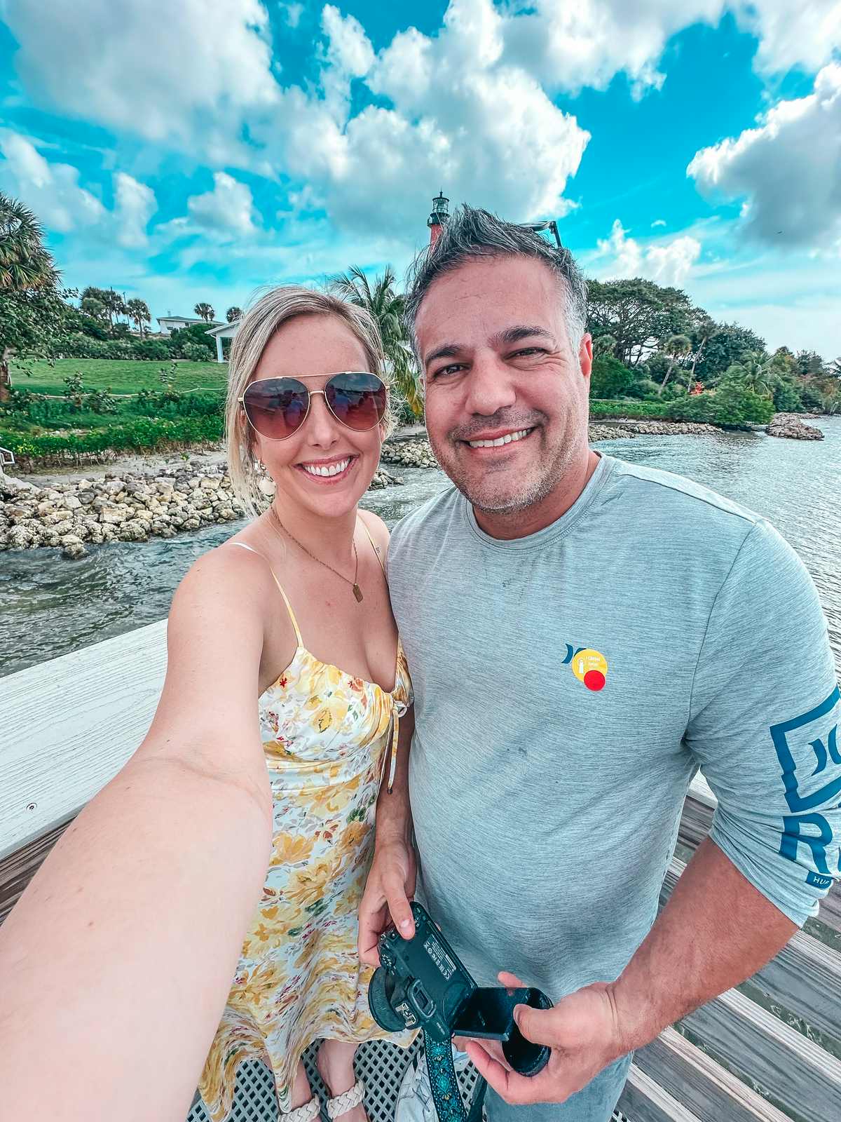 Couple enjoying the Jupiter Inlet Lighthouse and Museum