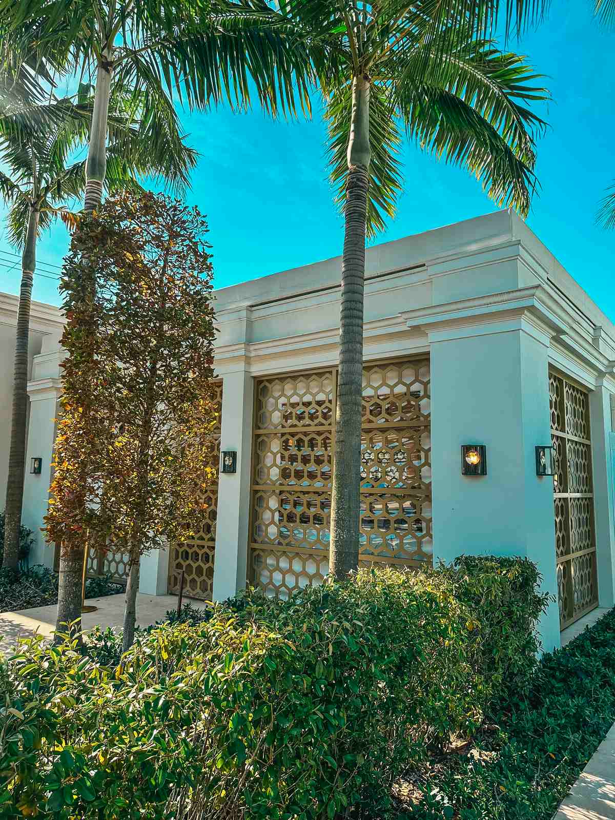 Exterior of The Hive Bakery and Cafe in West Palm Beach