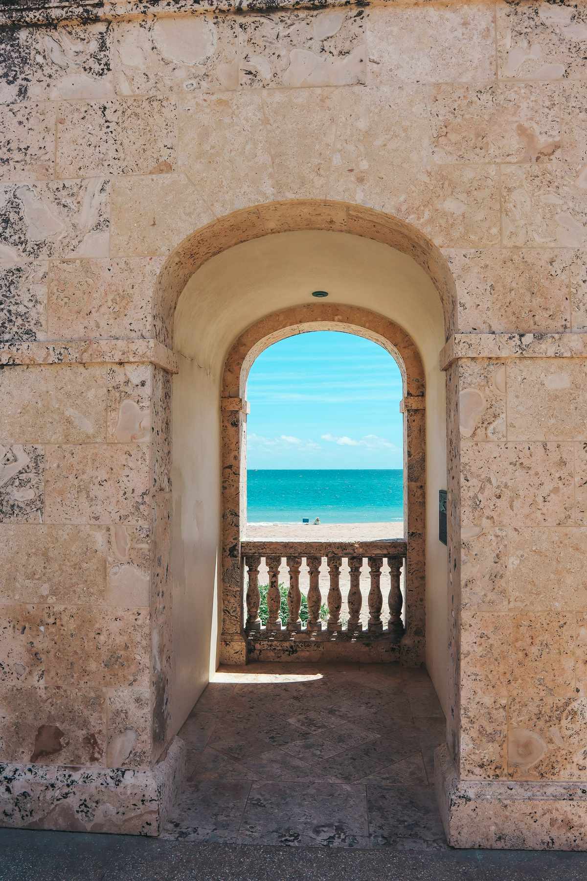 Ocean views at the clock tower in Palm Beach