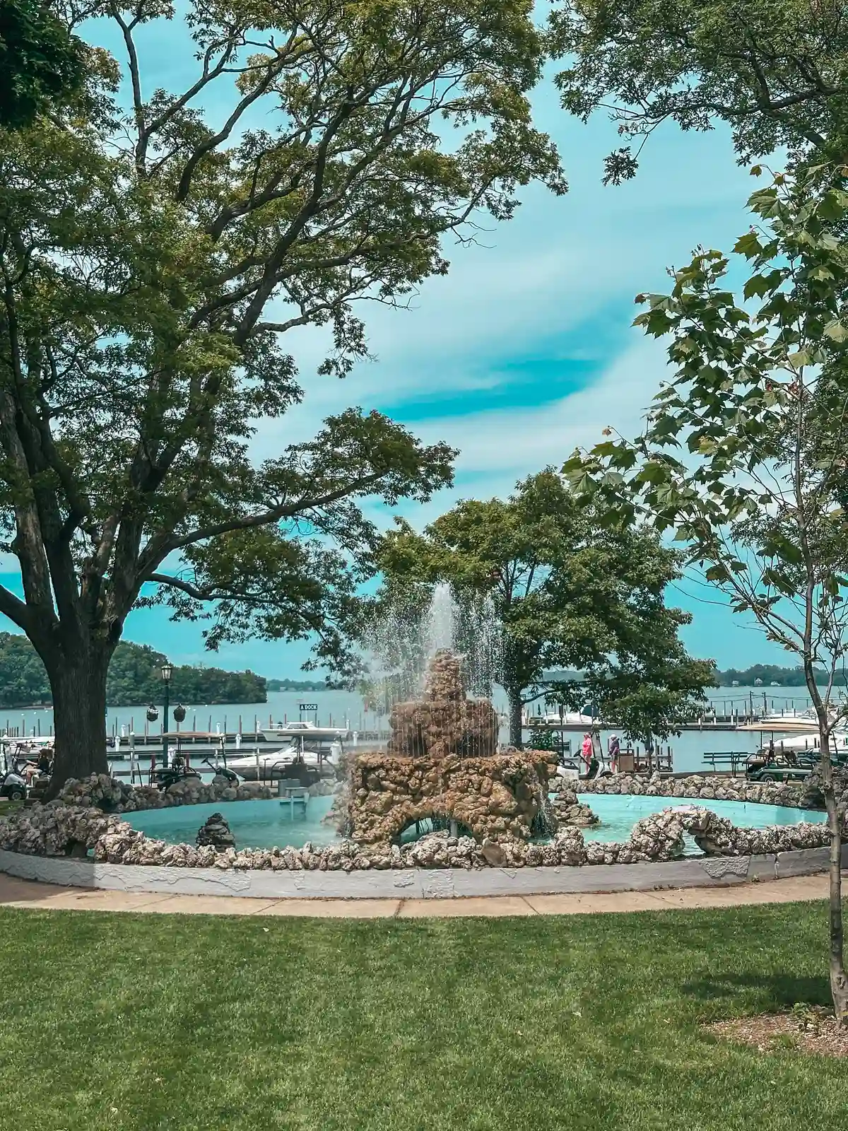 Fountain at DeRivera Park on Put in Bay