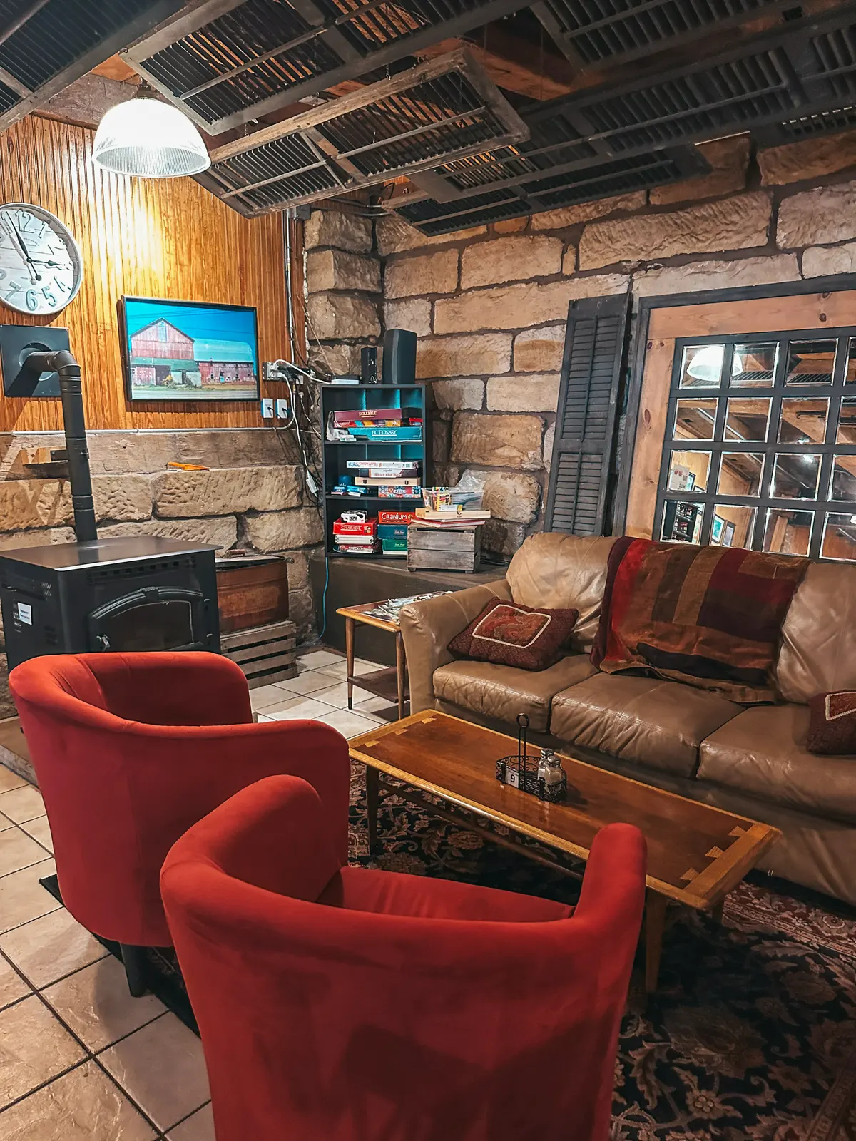 Cozy indoor seating area at Maize Valley near Canton Ohio