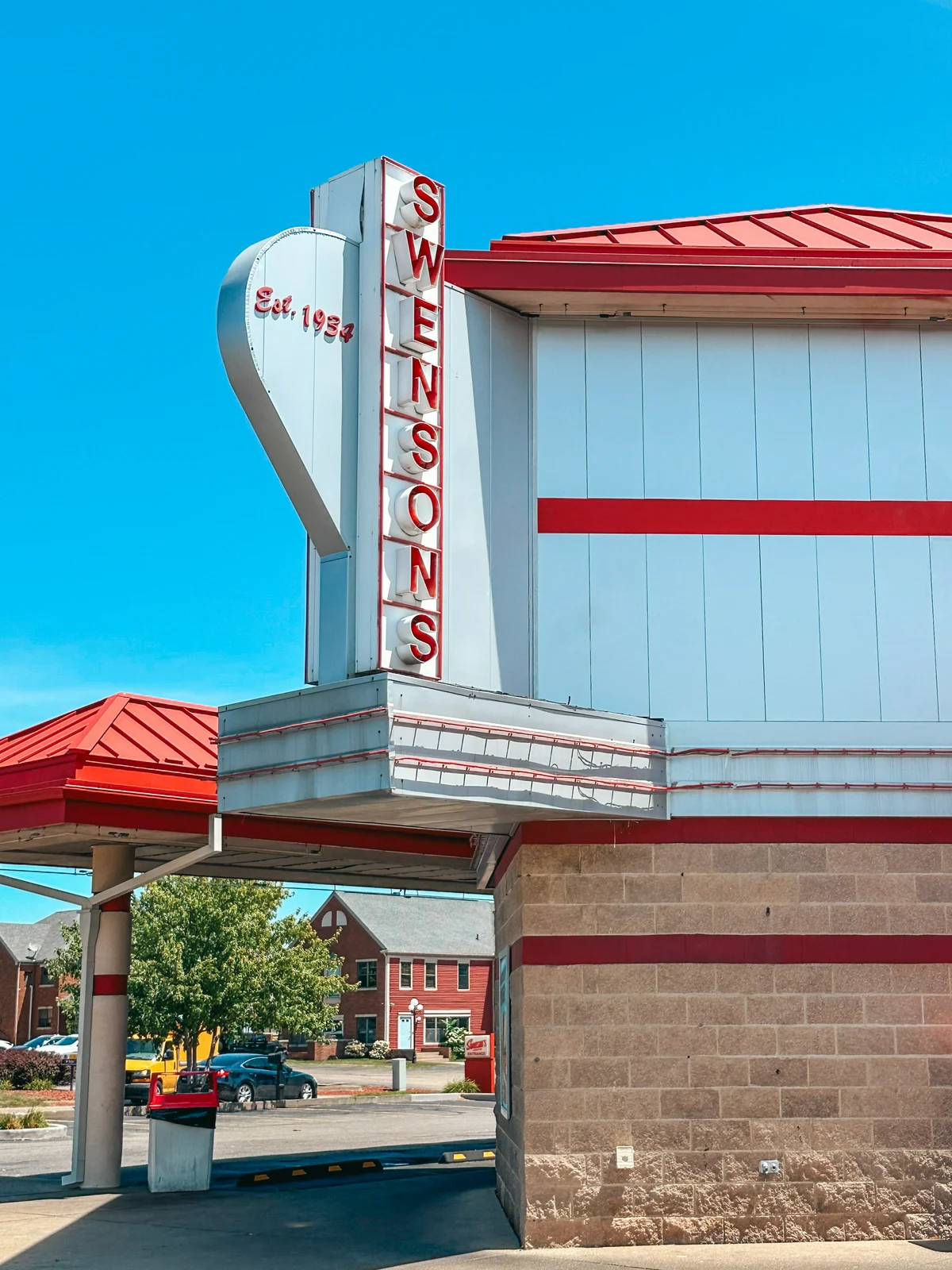 Swensons Drive In in Canton Ohio