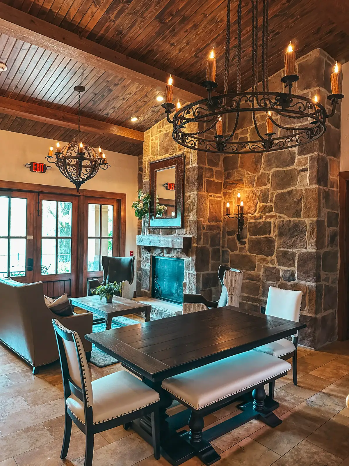 Villa common area at Gervasi Vineyard in Canton Ohio