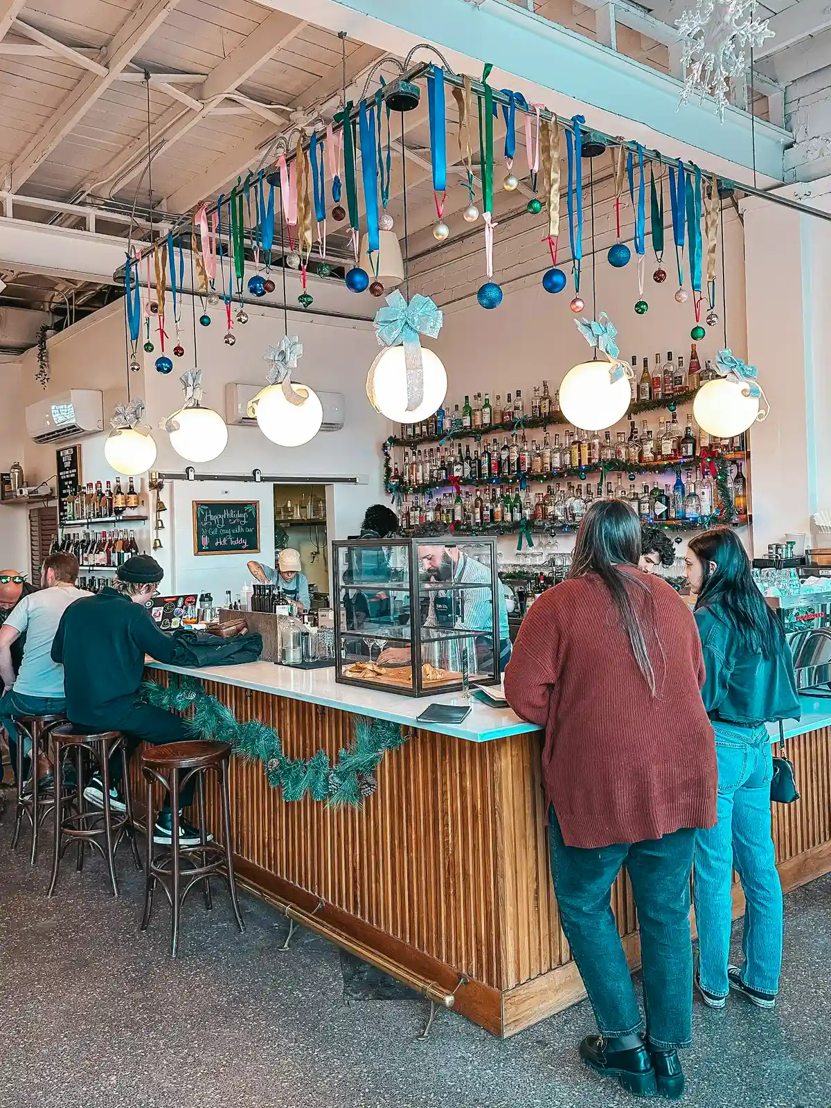 Intermezzo Coffee In St Pete Decorated For The Holidays