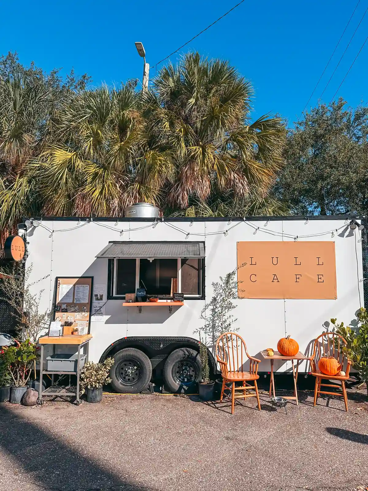 Lull Cafe Coffee Shop In South Tampa