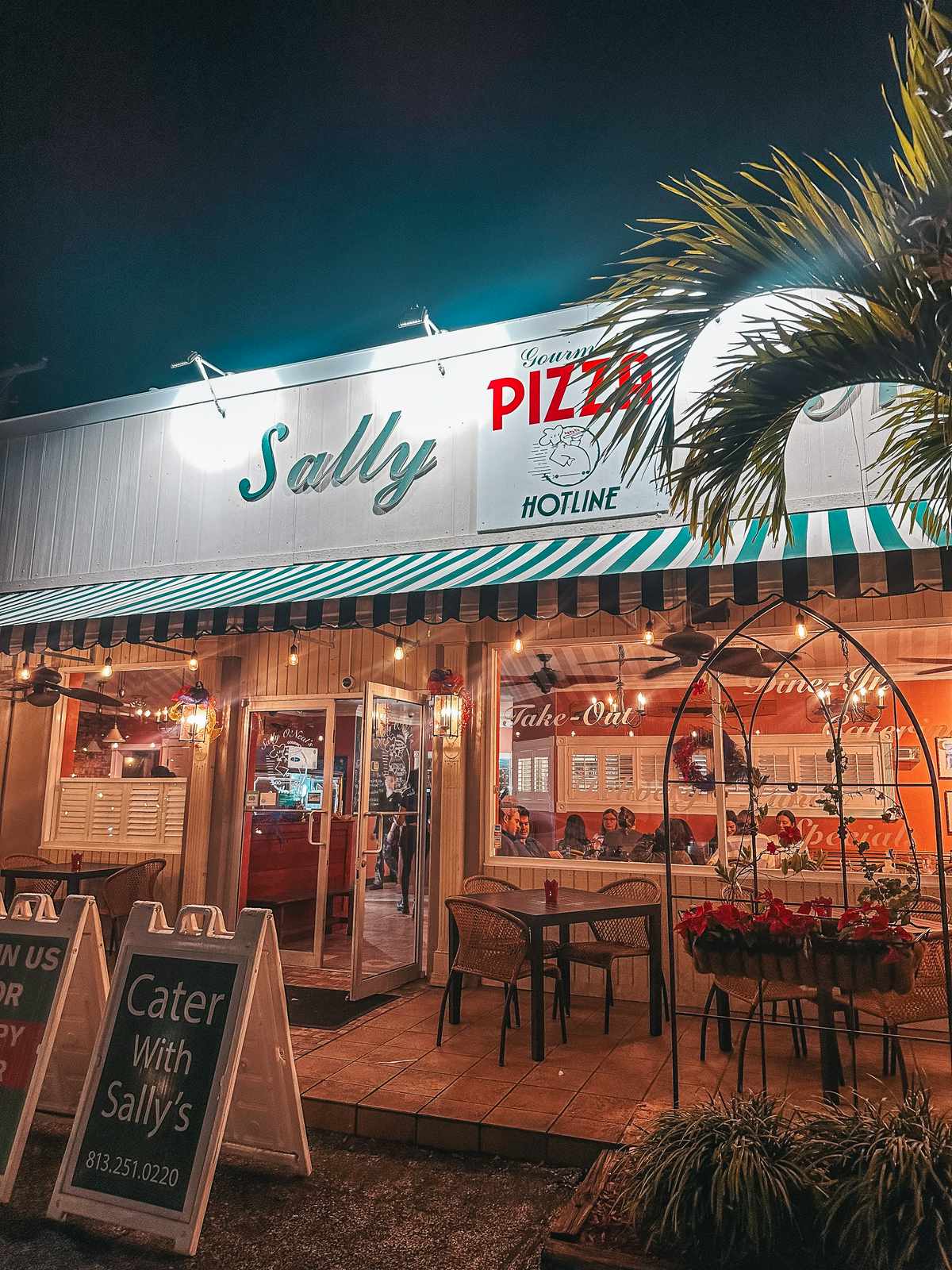 Sally O Neals Pizza In Tampa