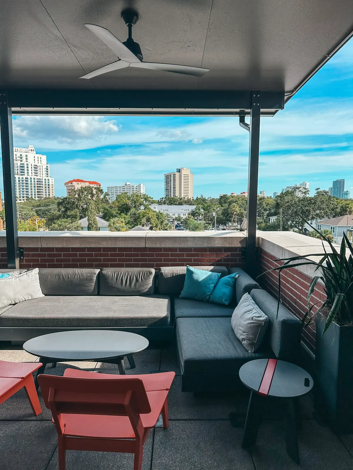 Views From Edge Rooftop Bar In Tampa